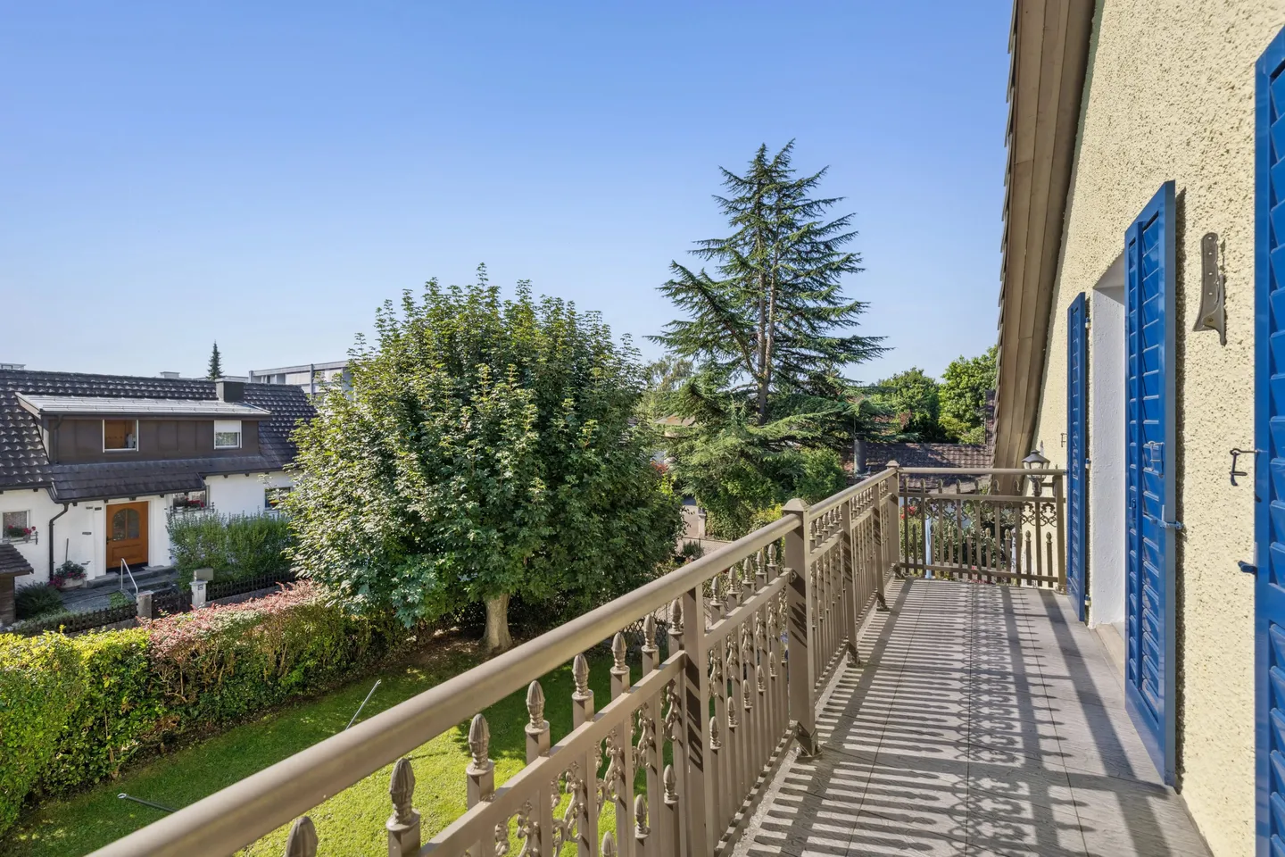 Casa unifamiliare di 8 stanze con grande giardino a Suhr in vendita - Foto 13 di 13