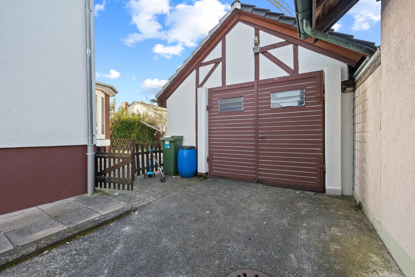 MFH mit 3 Einheiten, zentrale Lage in Frenkendorf - kaufen - Photo 8 of 13