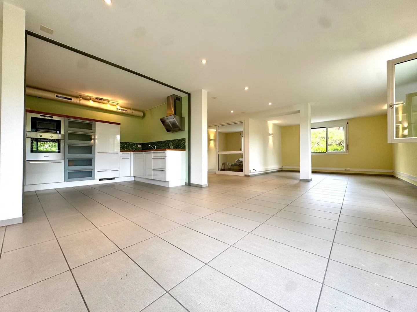 2.5-room loft with a lot of space feeling in Frick for sale - Photo 1 of 10