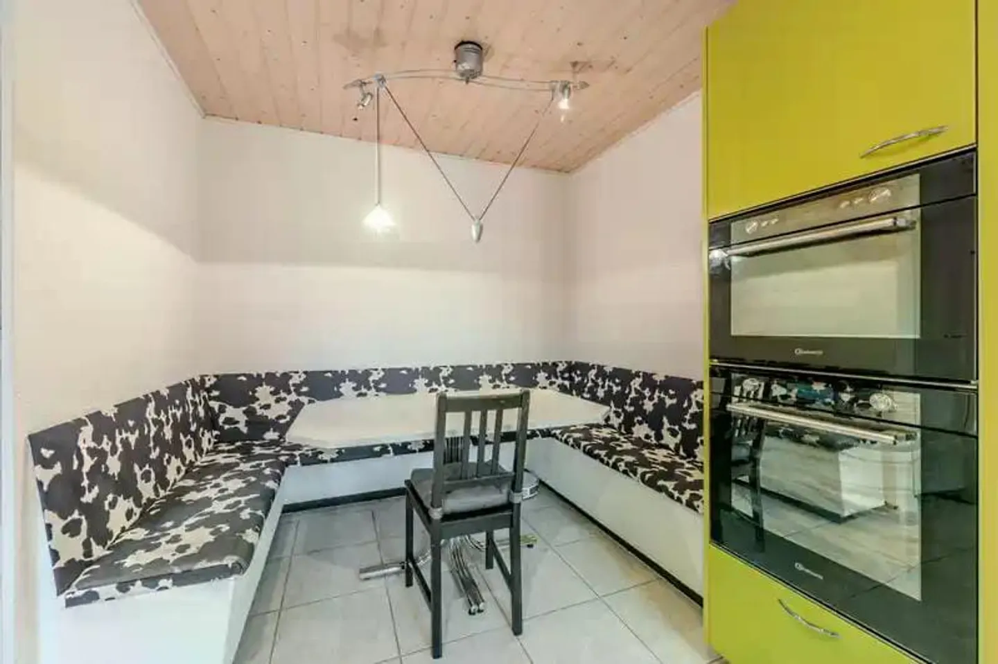 Maison de ville de 5,5 pièces avec piscine à Baden-Dättwil à vendre - Photo 9 sur 13