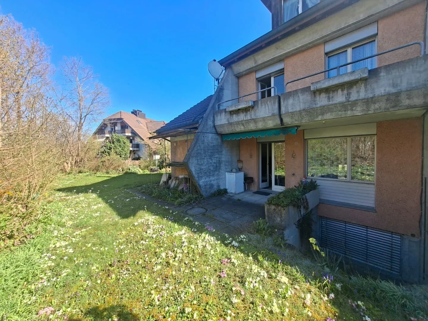 5-room corner townhouse with large garden in Affoltern am Albis - Photo 4 of 13