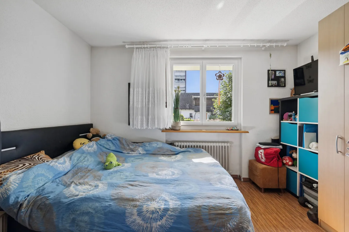 Casa unifamiliare di 8 stanze con grande giardino a Suhr in vendita - Foto 11 di 13