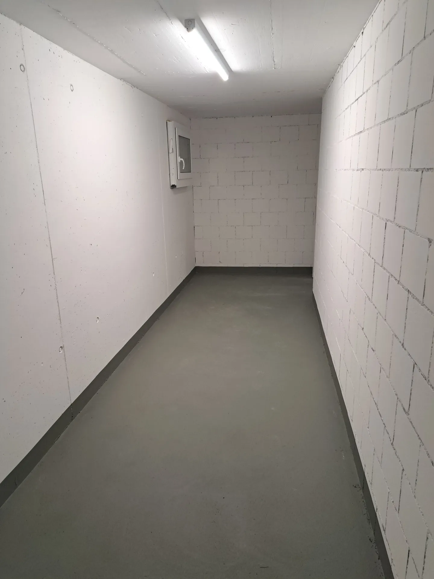 15 m² Salle de loisirs/de stockage dans un nouveau bâtiment, à louer confortablement à Seengen - Photo 5 sur 5