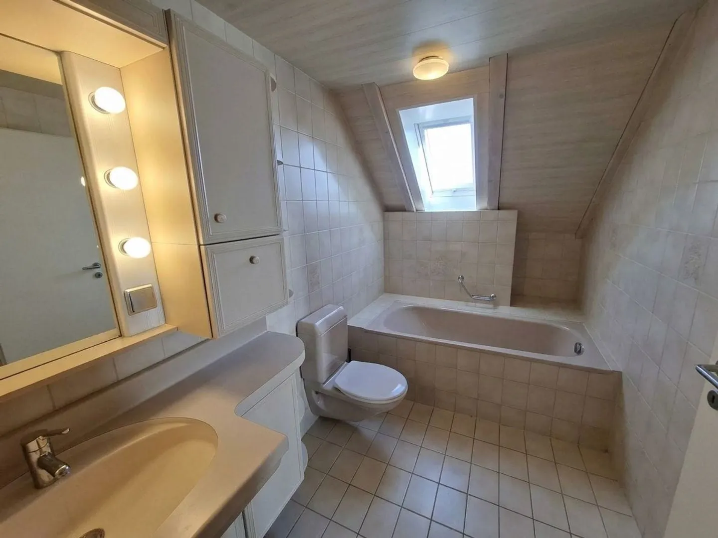 Helle Maisonette mit Weitsicht - Foto 12 von 13