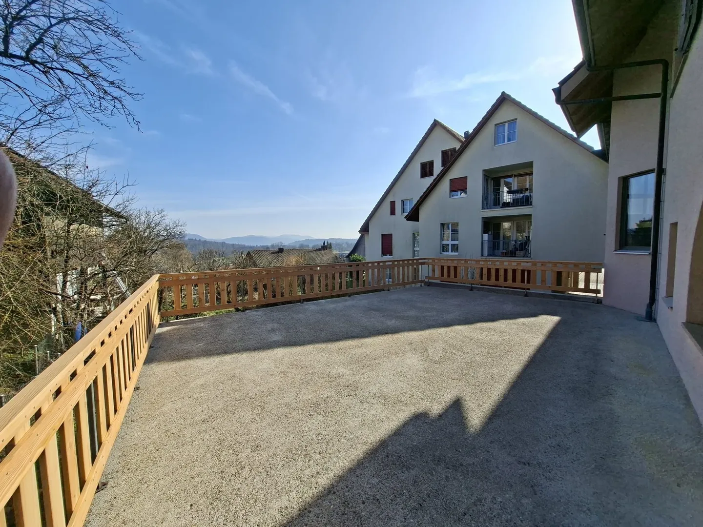 Maisonette luminosa di 3,5 stanze con balcone a Nuglar-St. Pantaleon - Foto 13 di 13