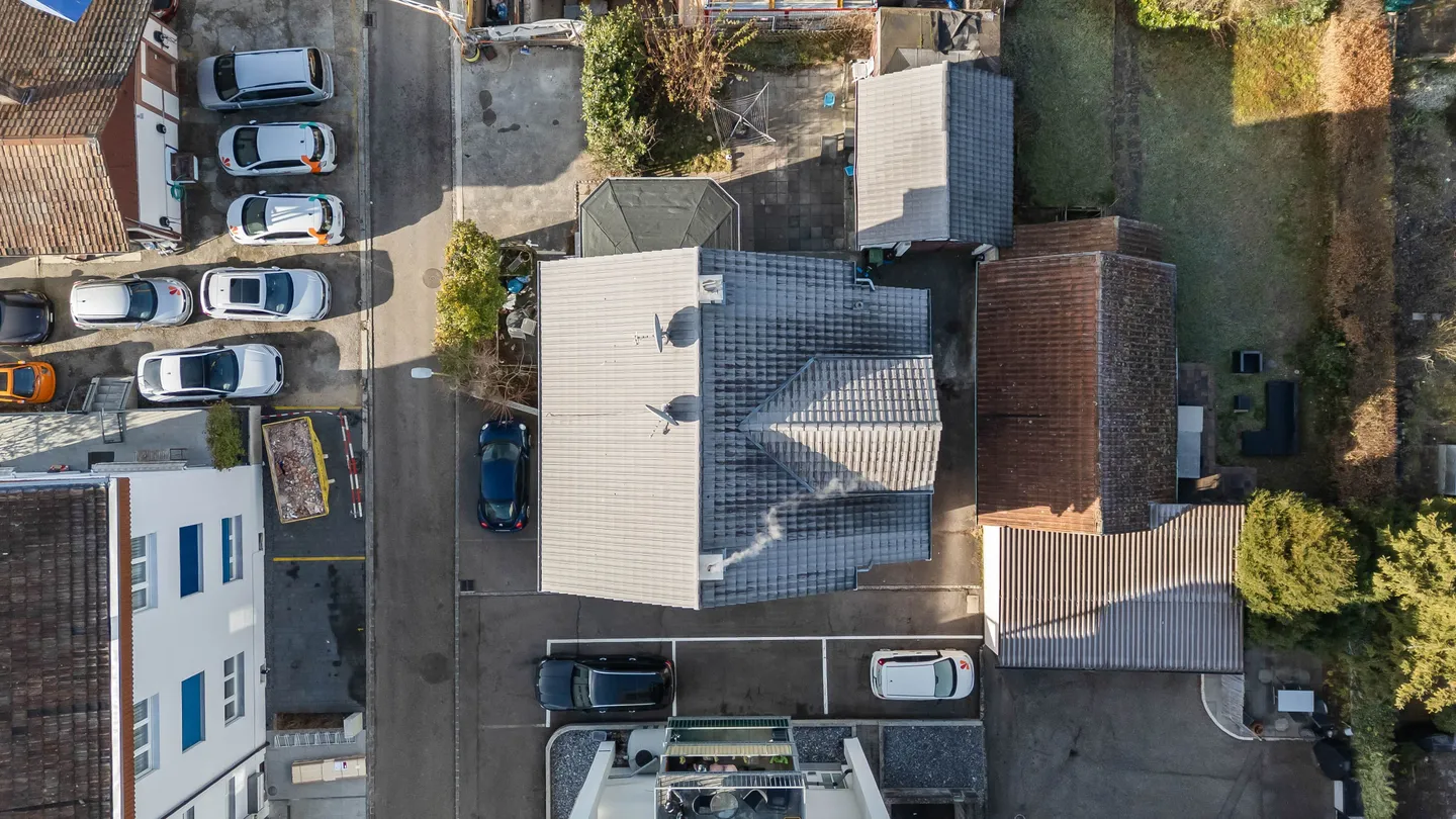 MFH mit 3 Einheiten, zentrale Lage in Frenkendorf - kaufen - Photo 9 of 13