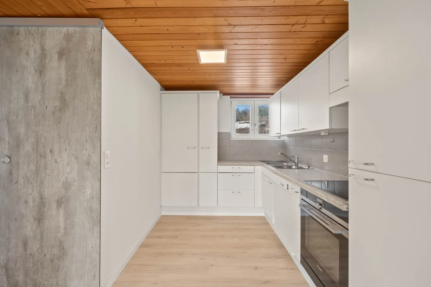 7-Familienhaus mit soliden Erträgen - Foto 6 von 13