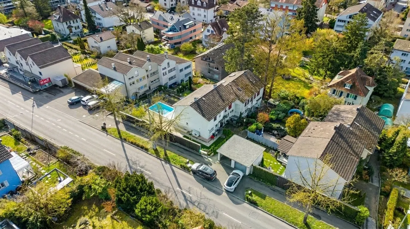 Moderne, rénovée et avec piscine - Photo 11 sur 13