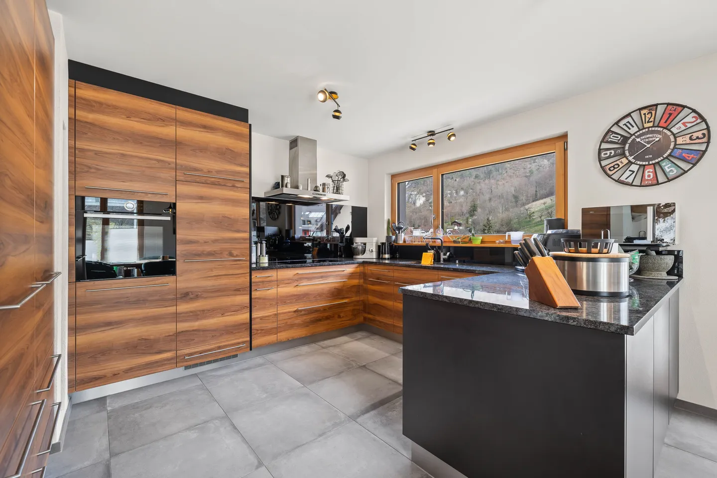 4.5-room semi-detached house with a view in Eptingen for sale - Photo 4 of 13