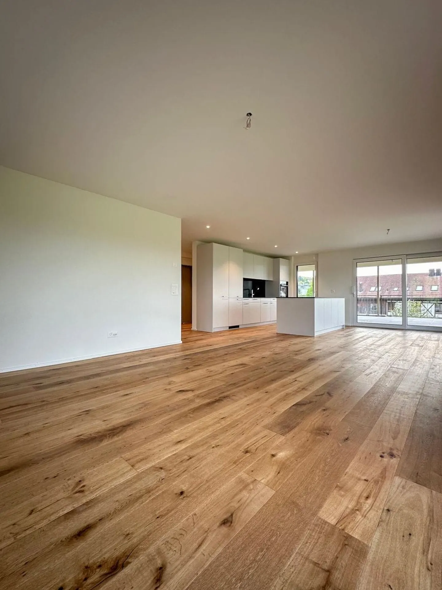 Attico 3.5 stanze con grande terrazza sul tetto a Seengen - Foto 1 di 8