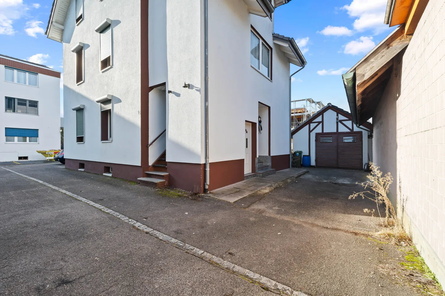 MFH avec 3 unités à Frenkendorf - central et entièrement loué - Photo 2 sur 13