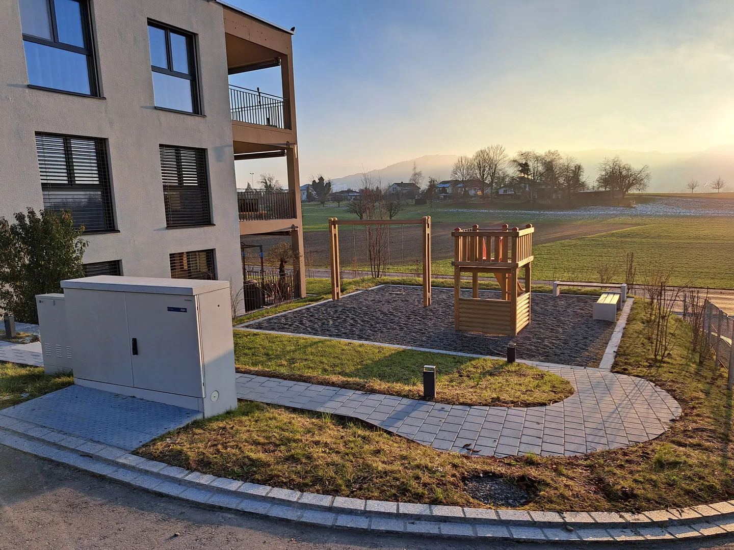 Attico 3.5 stanze con grande terrazza sul tetto a Seengen - Foto 5 di 8