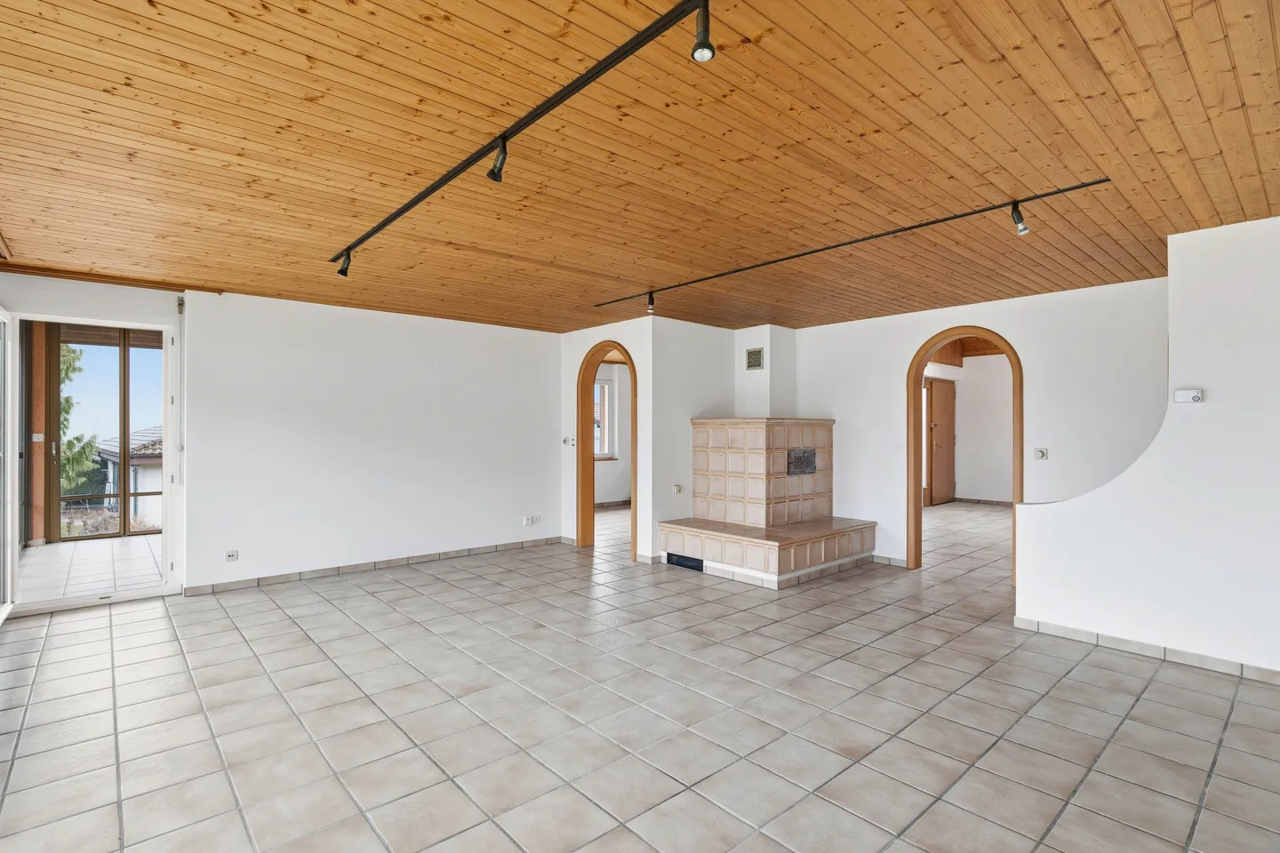 Casa unifamiliare di 5 stanze con giardino d'inverno ad Aarburg in vendita - Foto 6 di 13