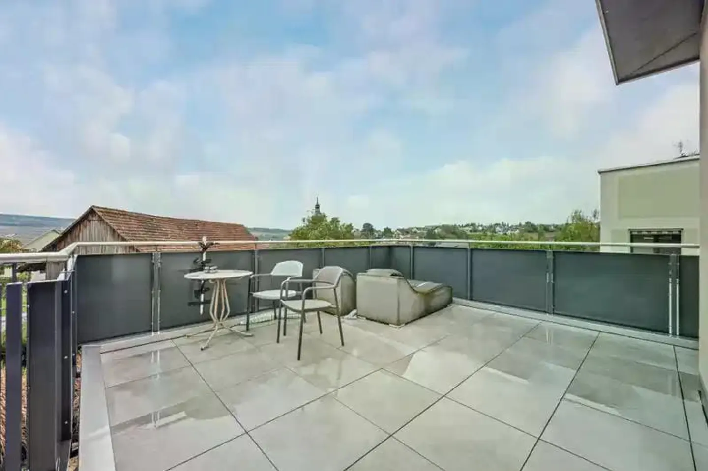 Maison individuelle moderne de 5,5 pièces avec piscine à Jonen à vendre - Photo 9 sur 13