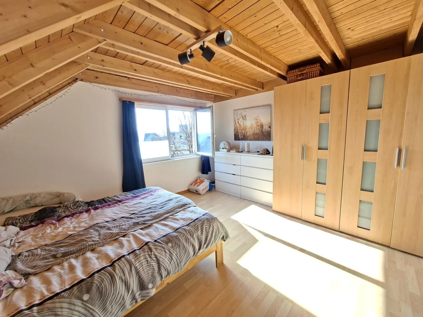 Maisonette luminosa di 3,5 stanze con balcone a Nuglar-St. Pantaleon - Foto 7 di 13