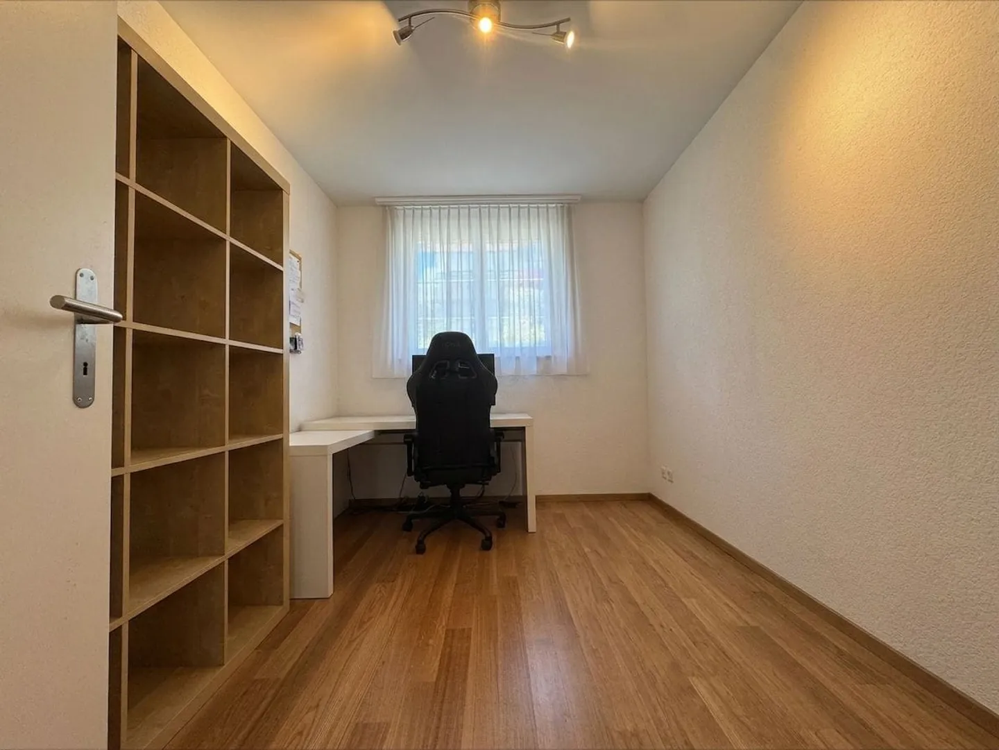 Sonnige Wohnung mit Aussicht - Foto 8 von 8