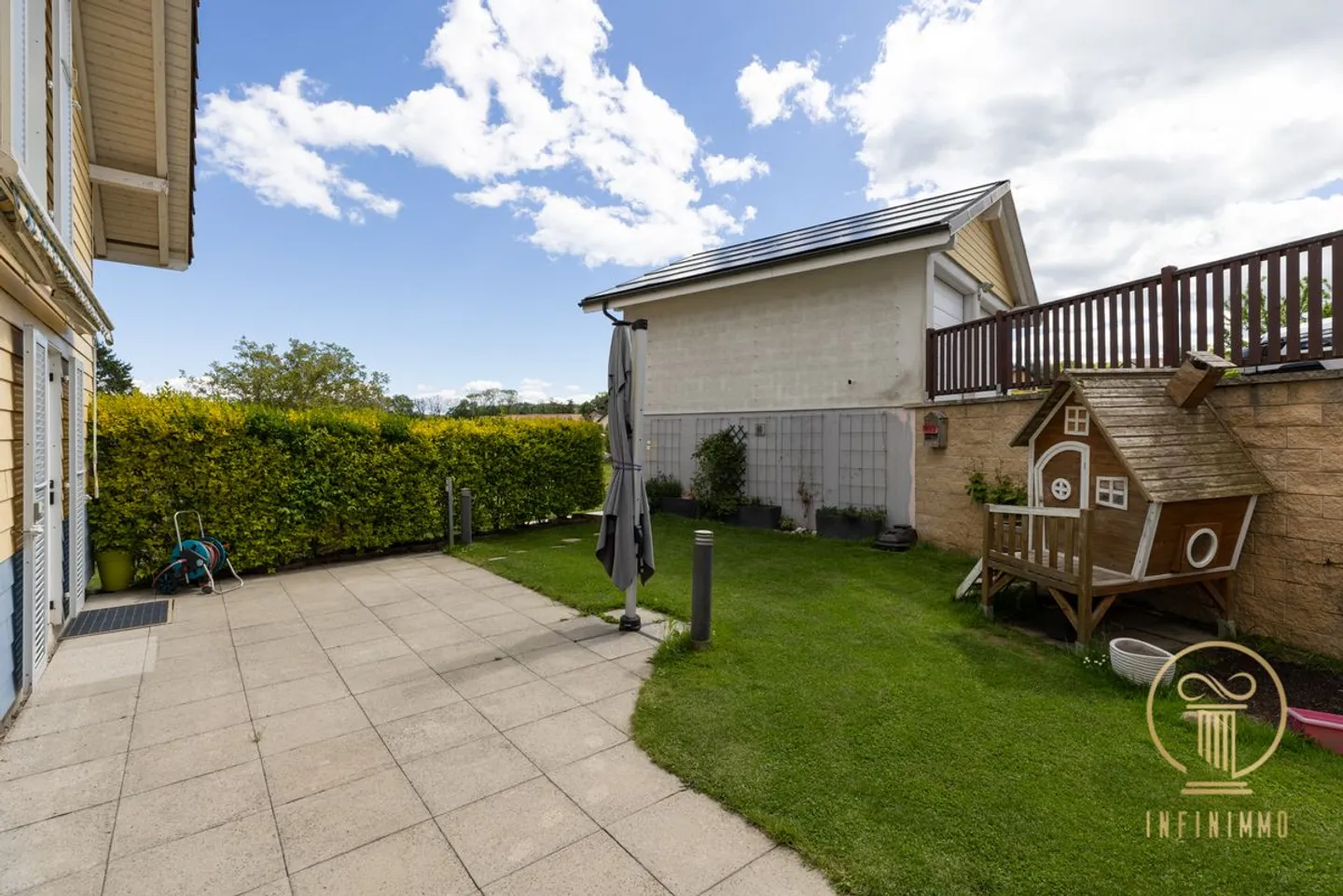 ST-OYENS, RARE ITEM! Beautiful semi-detached villa with 5.5 rooms in a quiet and very pleasant neighborhood. - Photo 13 of 13