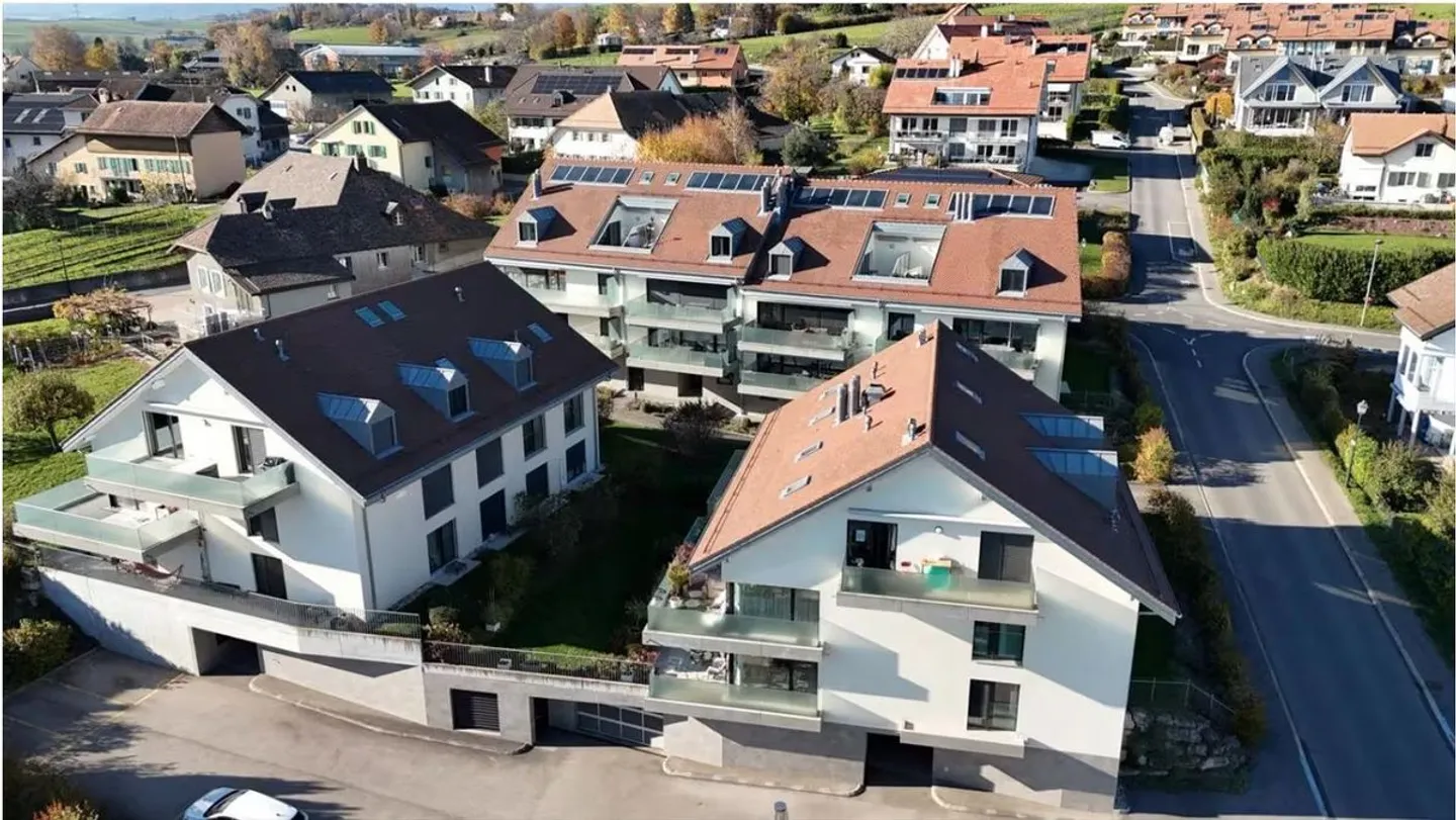 YENS - Magnifique appartement avec vue dégagée sur le lac - Photo 6 of 6
