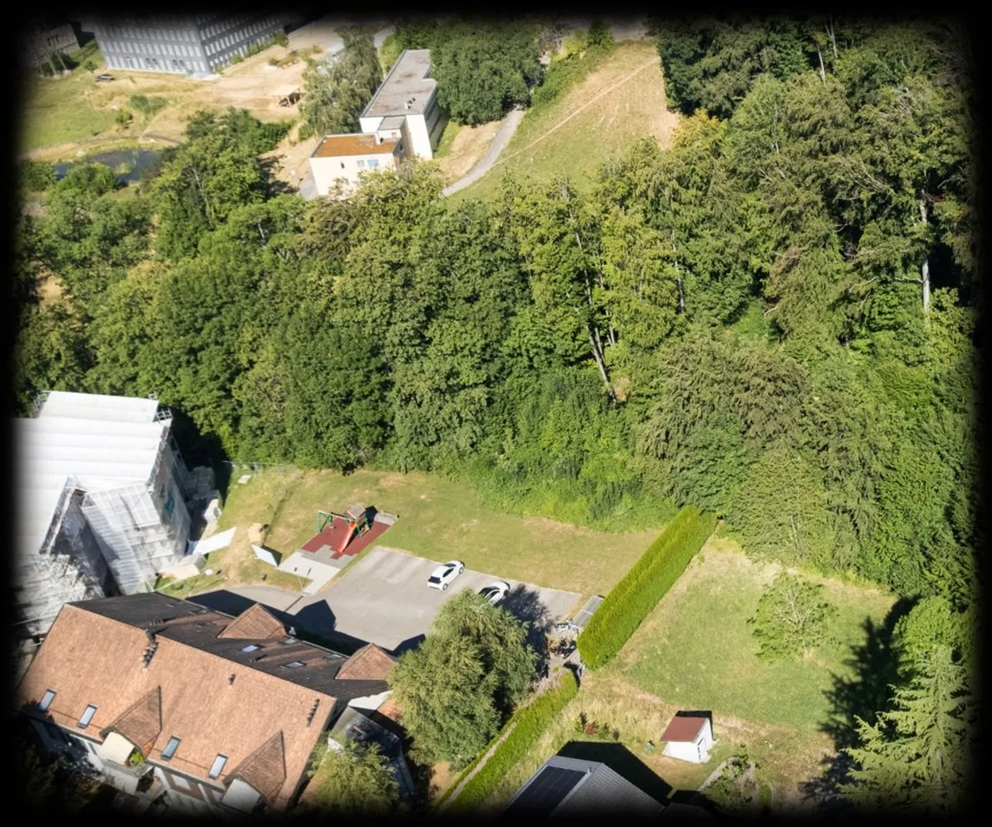 A EPALINGES - Baugrundstück in ruhiger Nachbarschaft, 700 m von der M2-Haltestelle Croisettes entfernt - Foto 4 von 4