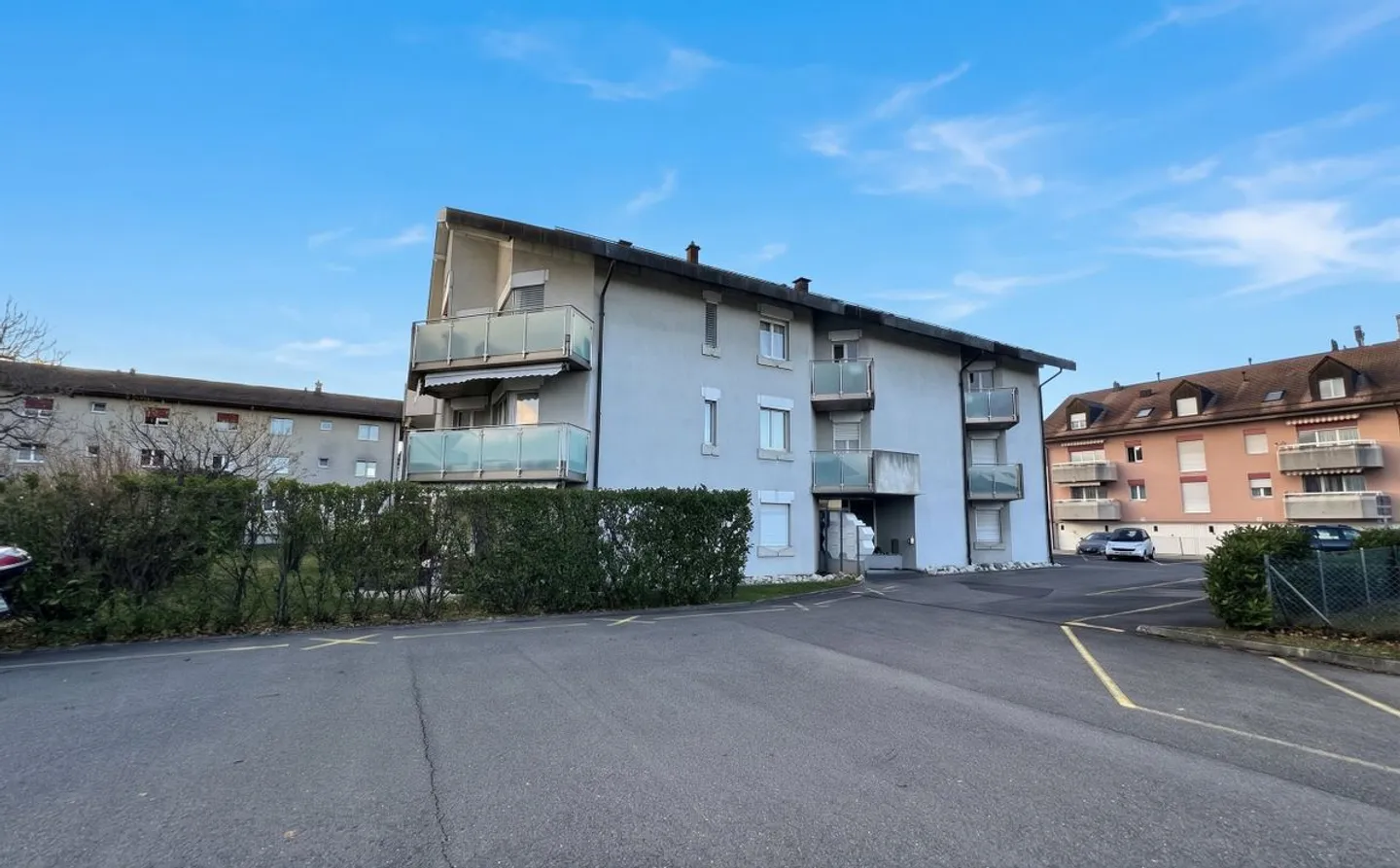 SAINT-PREX - Renovierte 2-Zimmer-Wohnung mit zwei Balkonen - Foto 6 von 7