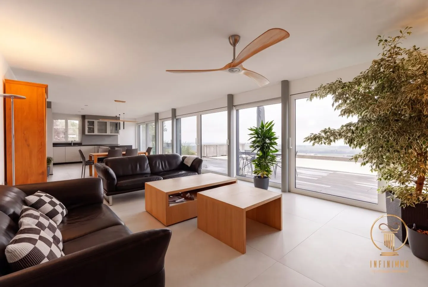 YENS - EXCLUSIVE - Magnificent new individual villa with swimming pool - Photo 3 of 12