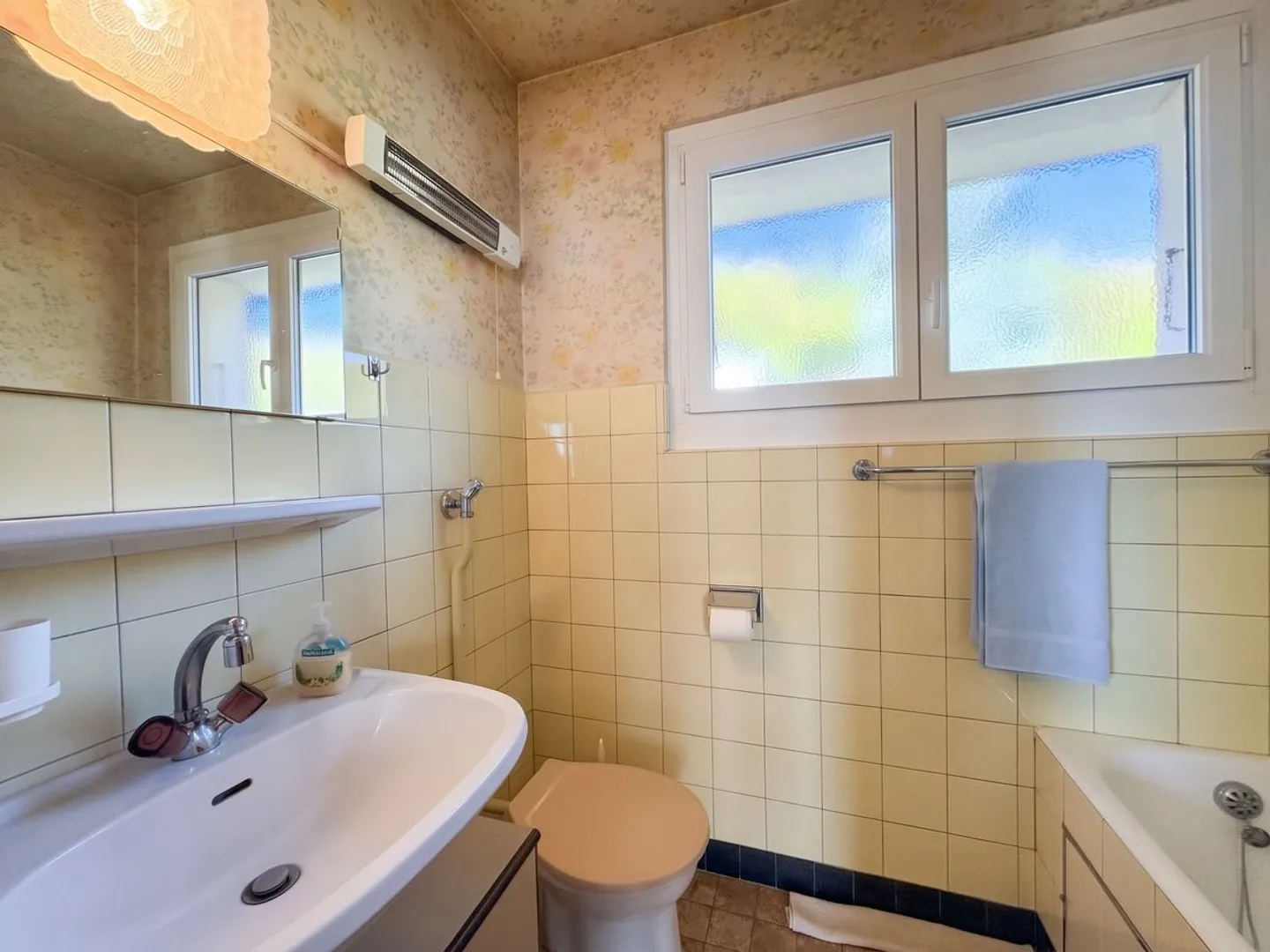 SAINT-GEORGES - Exclusively - Individual house with panoramic view! - Photo 8 of 13