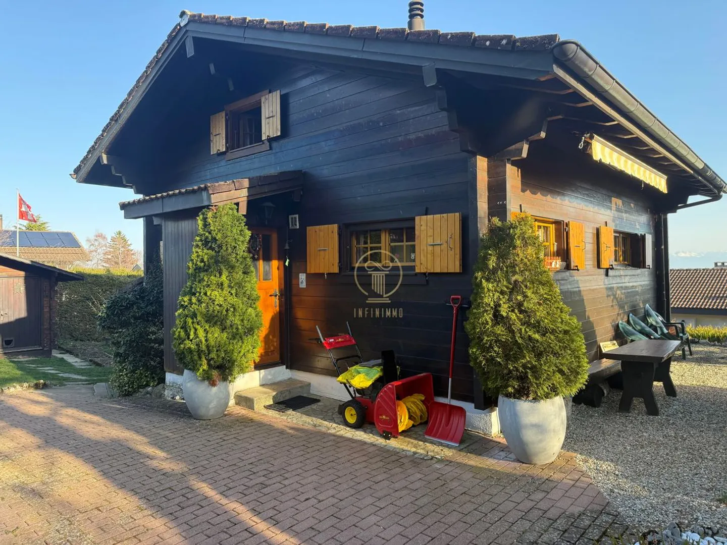 A GIMEL, very atypical chalet with a lot of charm! - Photo 1 of 13