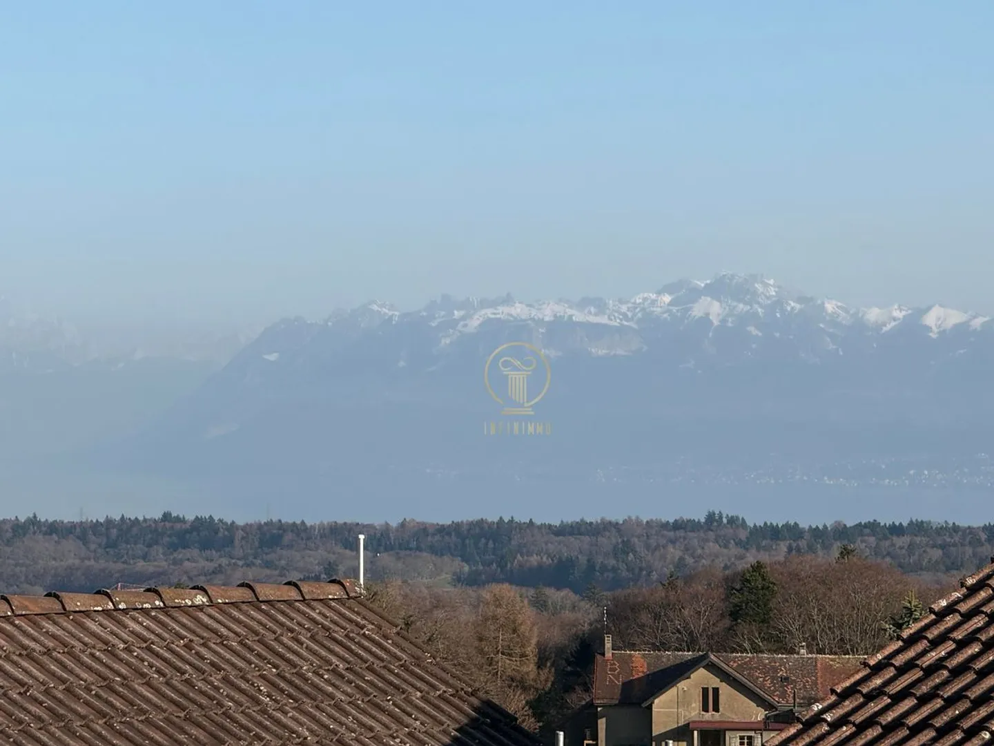 A GIMEL, very atypical chalet with a lot of charm! - Photo 2 of 13