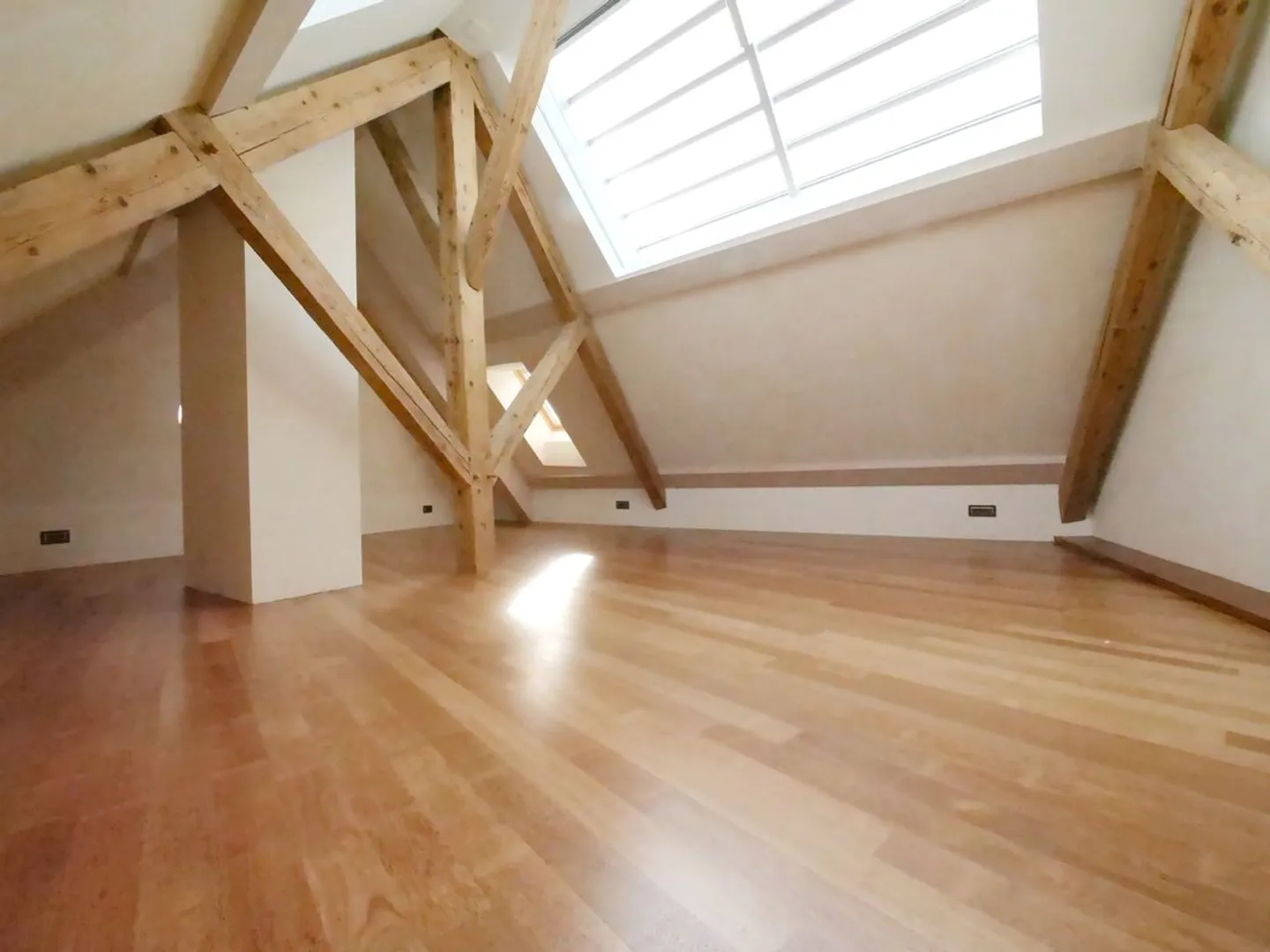 AUBONNE - 5,5 Zimmer Wohnung - Foto 8 von 13