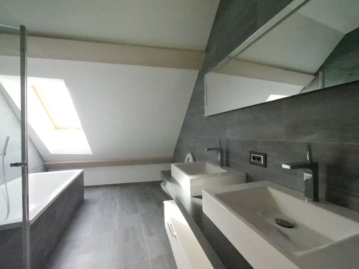 AUBONNE - 5,5 Zimmer Wohnung - Foto 12 von 13