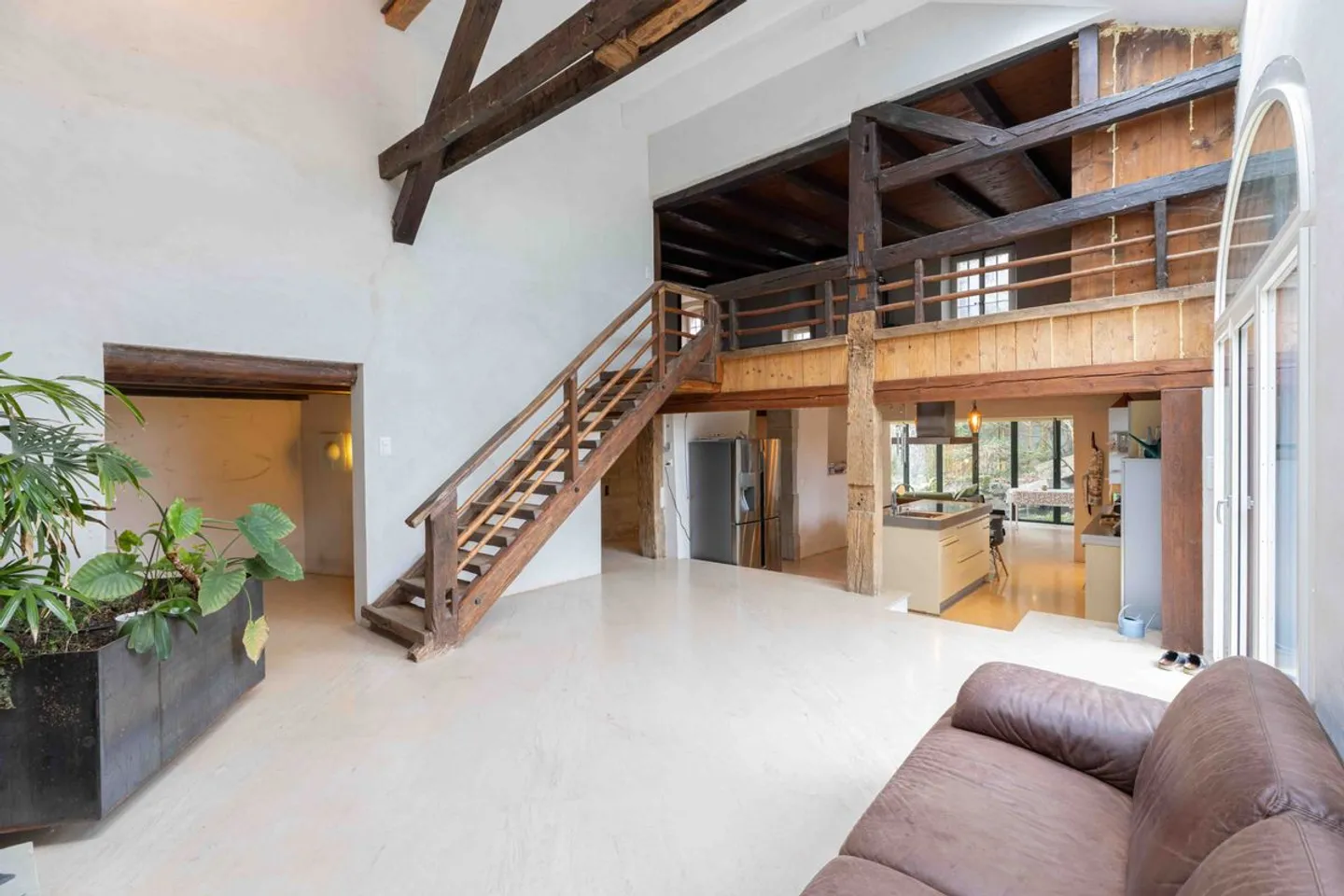 SULLENS, CRUSH. Very well renovated village house to discover. - Photo 4 of 13