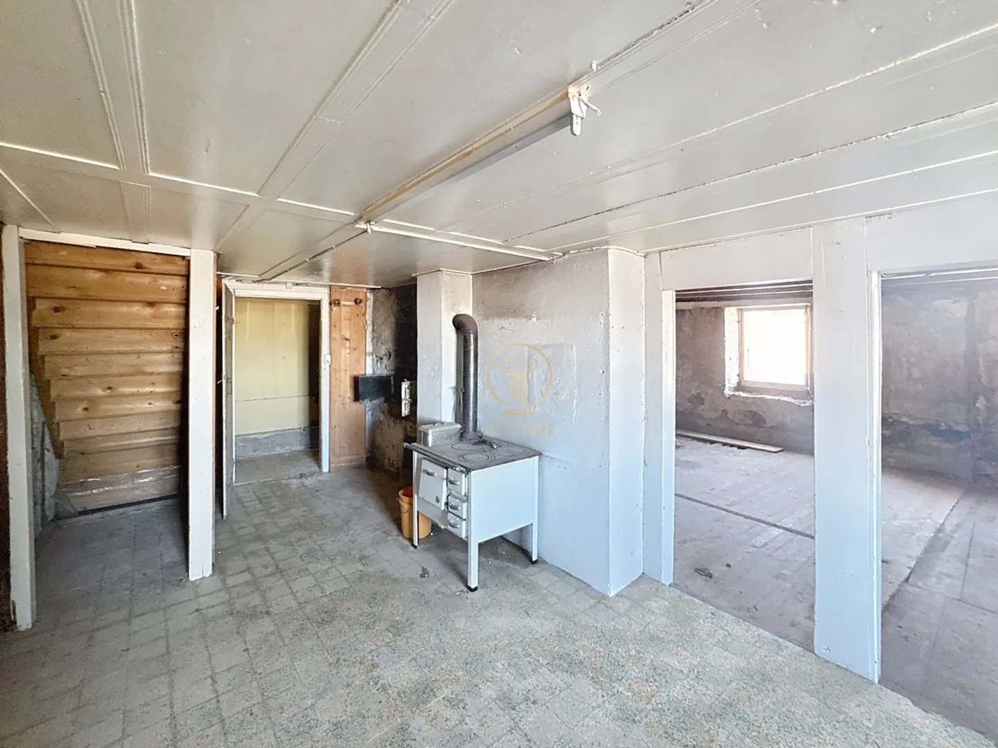 VAULION - Authentic half-farm character to renovate - Photo 7 of 13