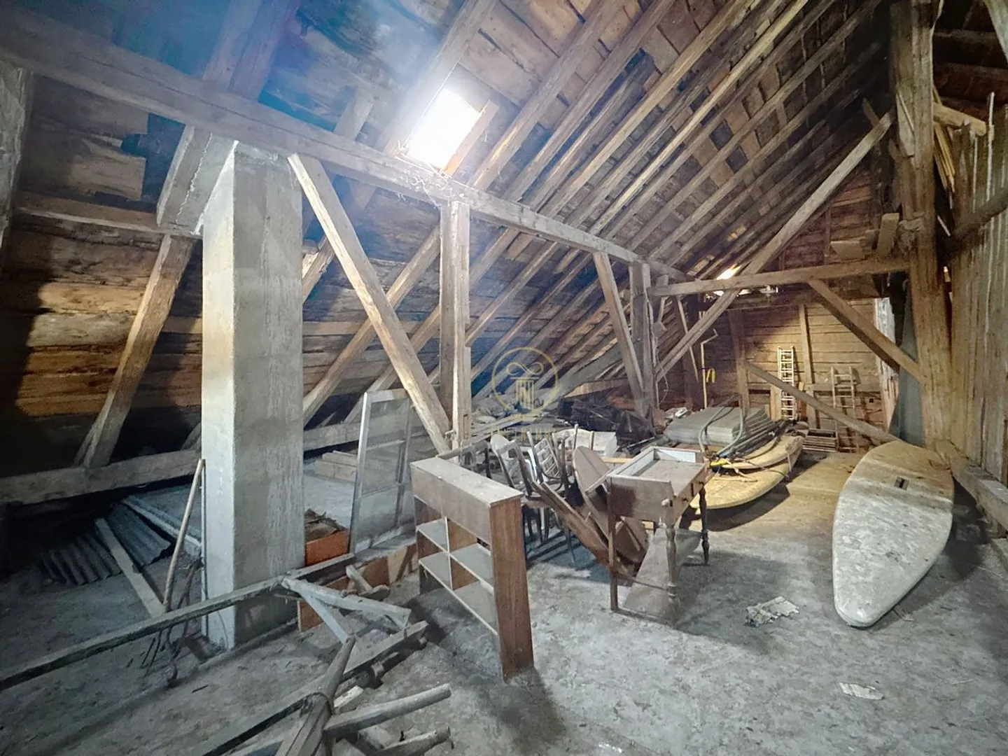 VAULION - Authentic half-farm character to renovate - Photo 11 of 13