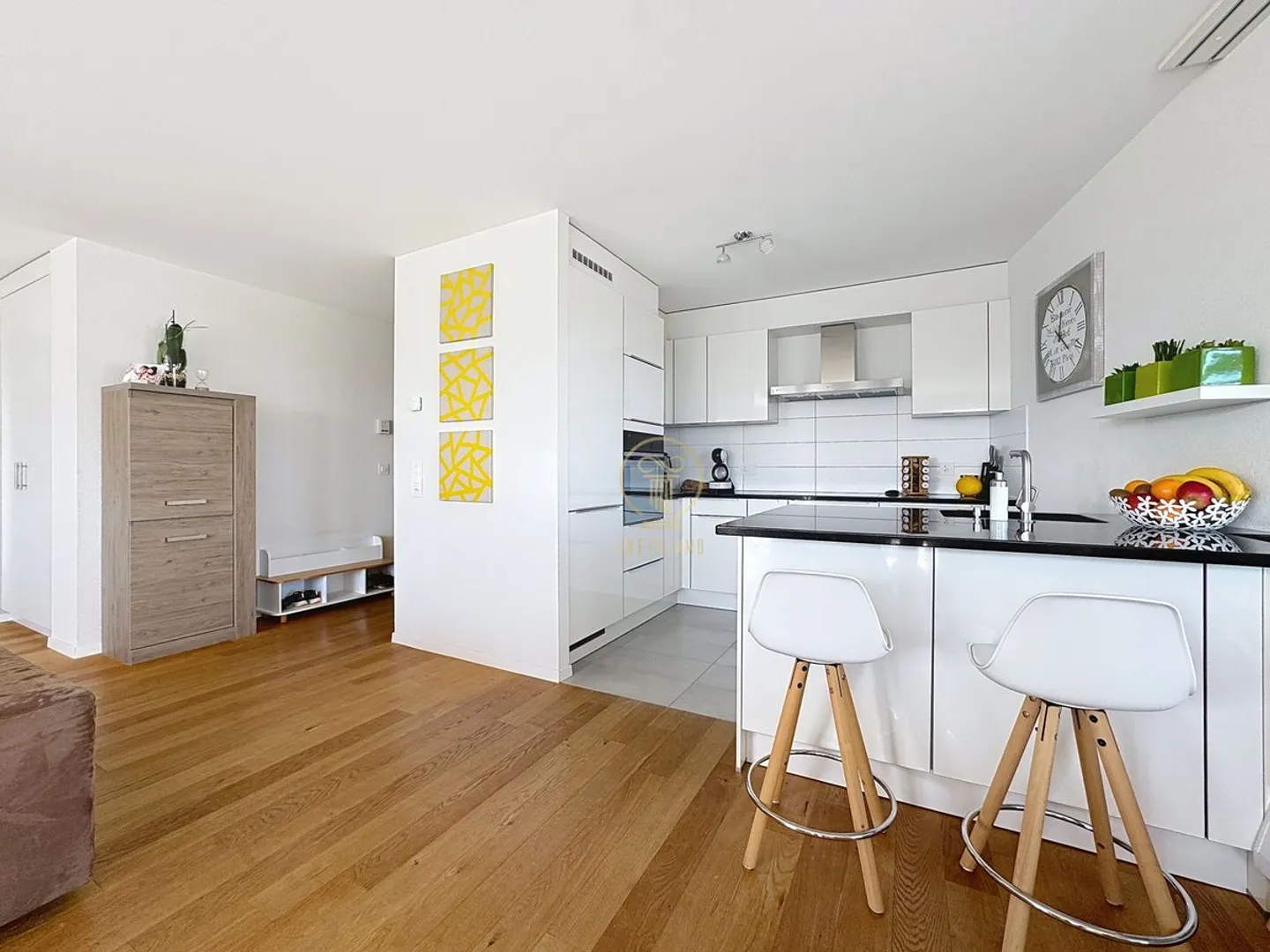 YENS - En Exclusivité chez Infinimmo - Appartement d'exception avec vue sur le lac et le Mont-Blanc - Photo 8 of 13