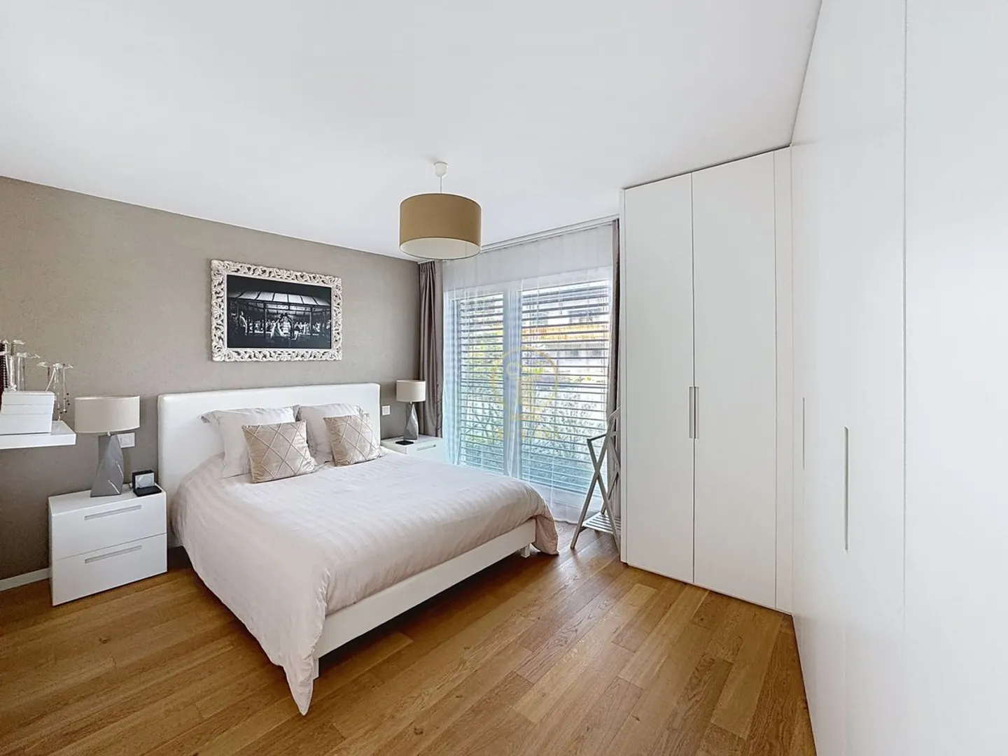 Appartement Contemporain avec Terrasse - Photo 8 sur 13