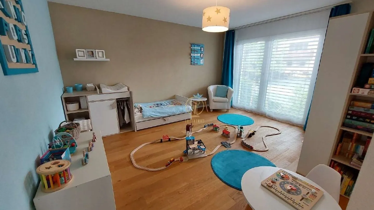 Appartement Contemporain avec Terrasse - Photo 11 sur 13