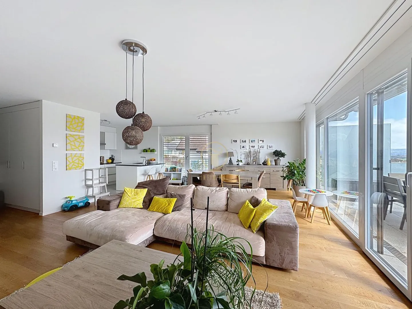 YENS - En Exclusivité chez Infinimmo - Appartement d'exception avec vue sur le lac et le Mont-Blanc - Photo 6 of 13