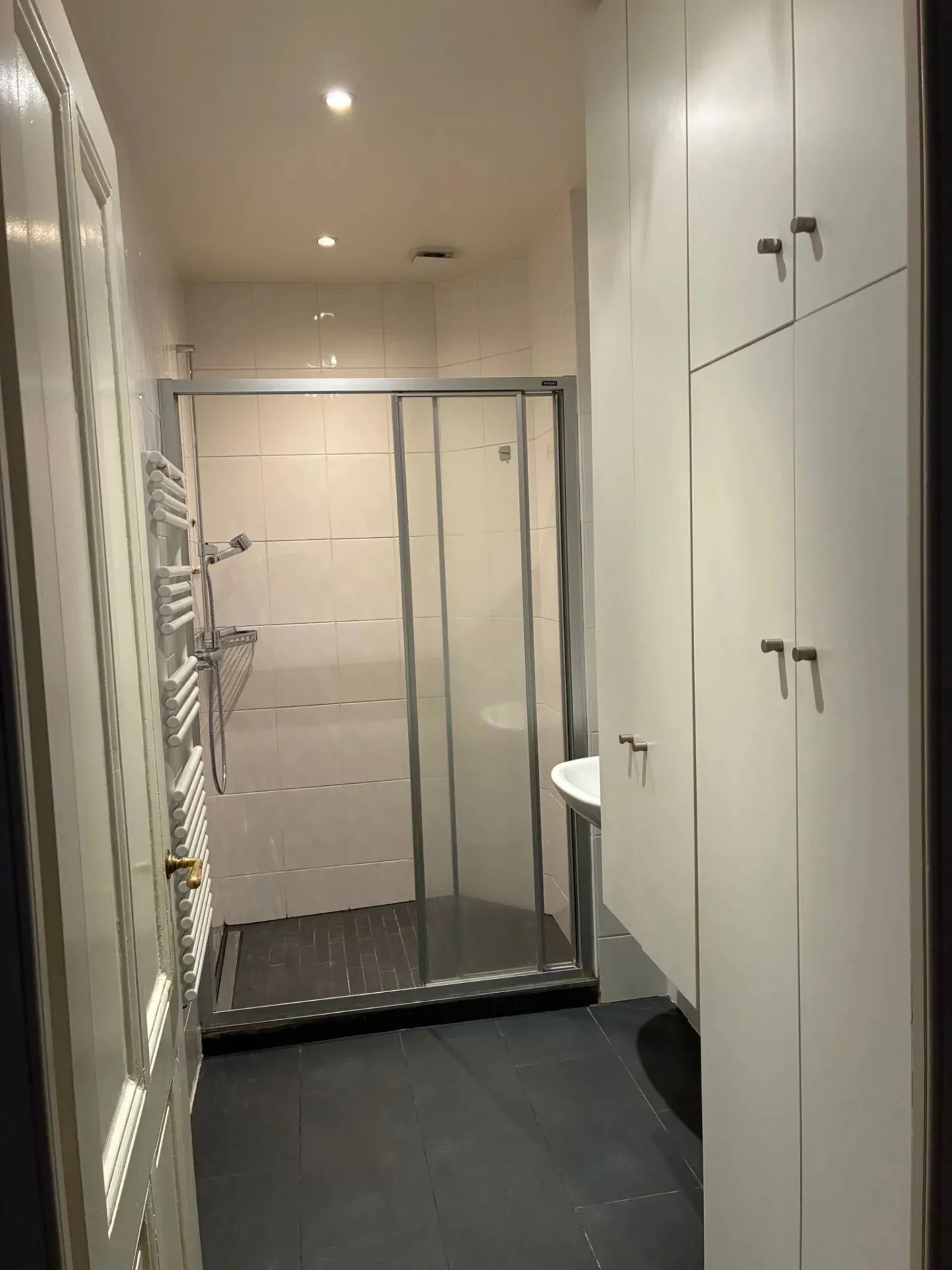 Apartment 4 p - Photo 3 of 3