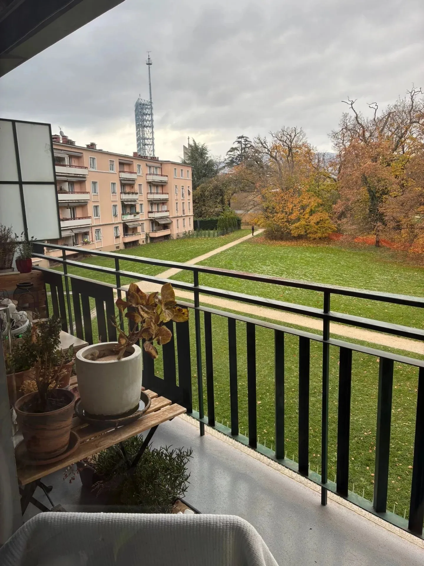 3.5-room apartment of 75m2 - Photo 2 of 3