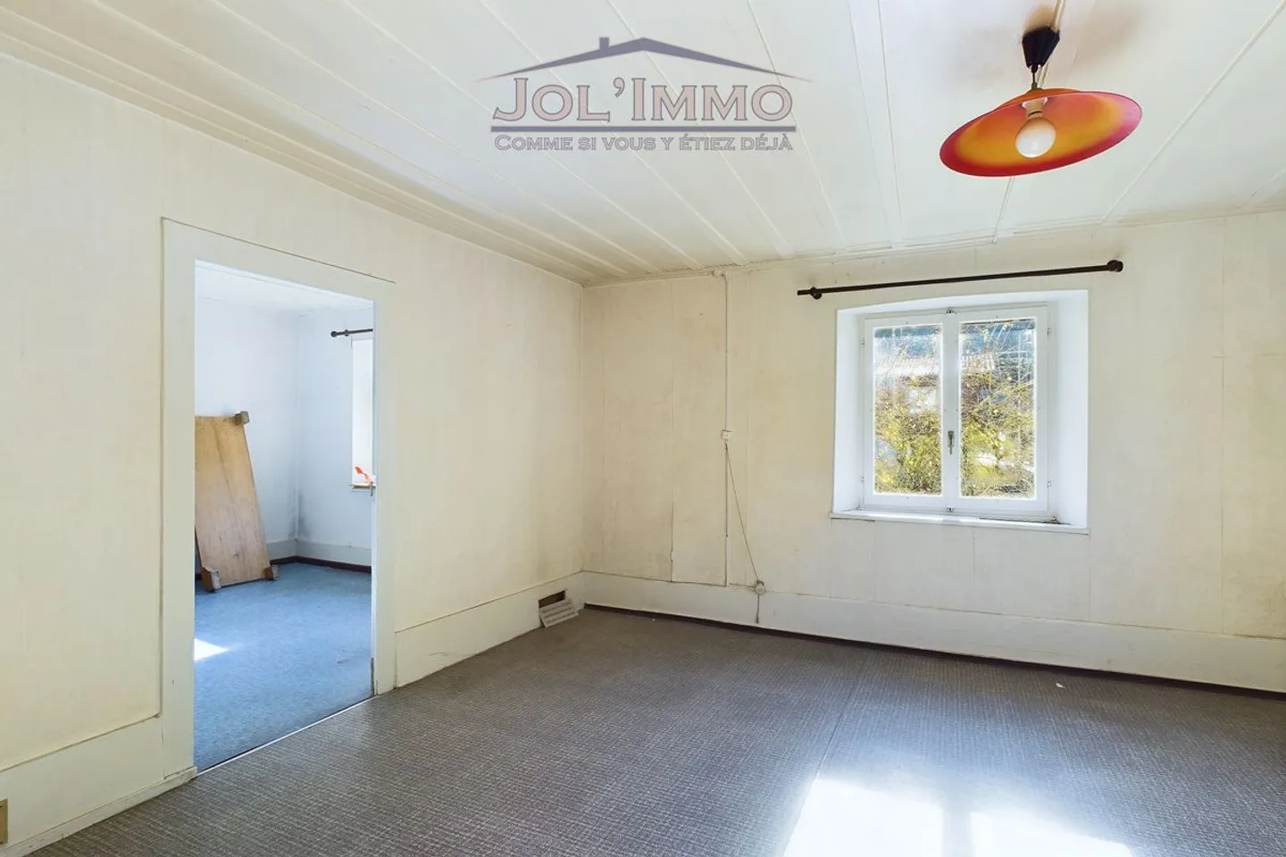 Haus zu renovieren mit großem Grundstück - Foto 9 von 11