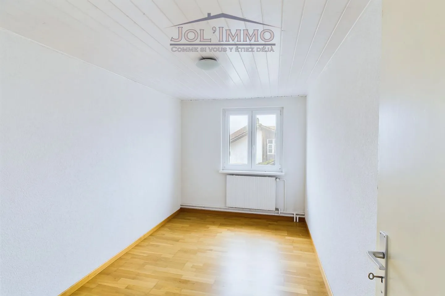 3.5-room apartment on the 2nd floor with separate entrance - Photo 13 of 13