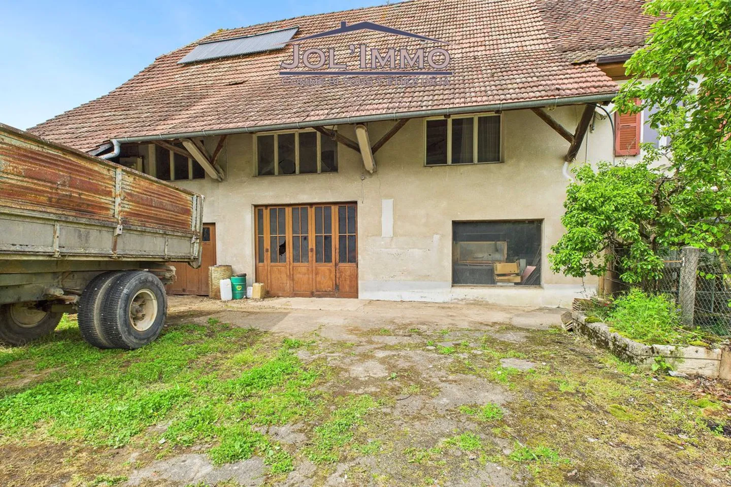 Haus mit zwei Wohnungen - Hohe Potenzial, nach Ihren Wünschen neu zu gestalten - Foto 5 von 13