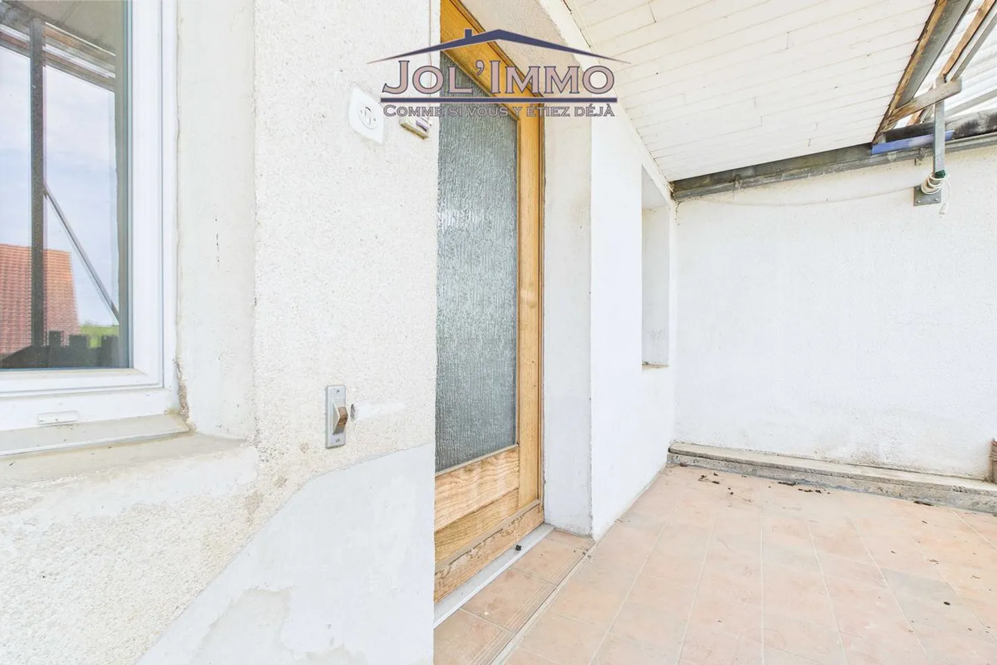 Haus mit zwei Wohnungen - Hohe Potenzial, nach Ihren Wünschen neu zu gestalten - Foto 12 von 13
