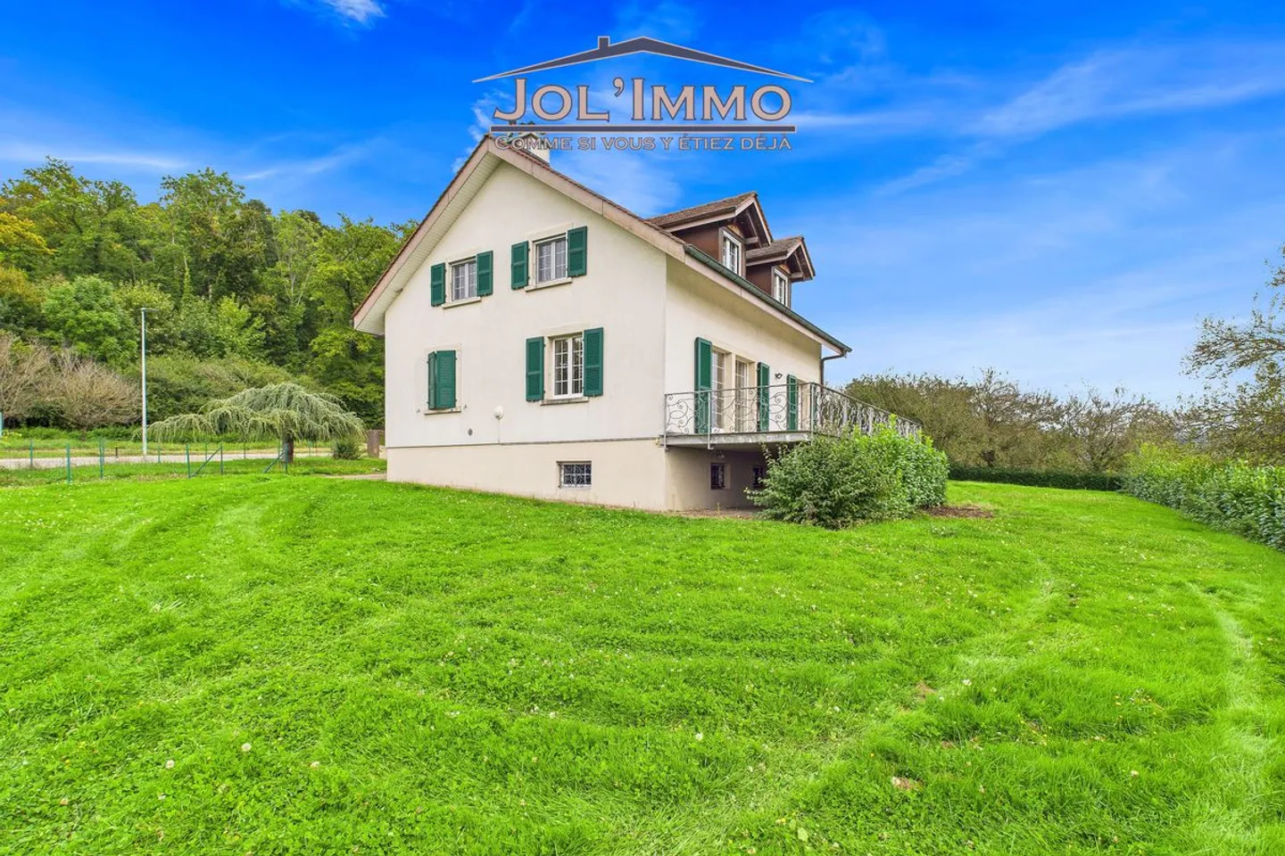 Large 5.5-room house with vast land and unobstructed view in Miécourt - Photo 2 of 13
