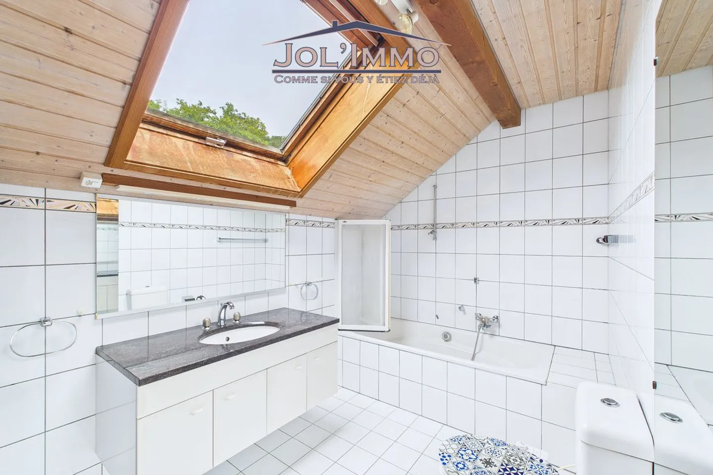 Large 5.5-room house with vast land and unobstructed view in Miécourt - Photo 12 of 13