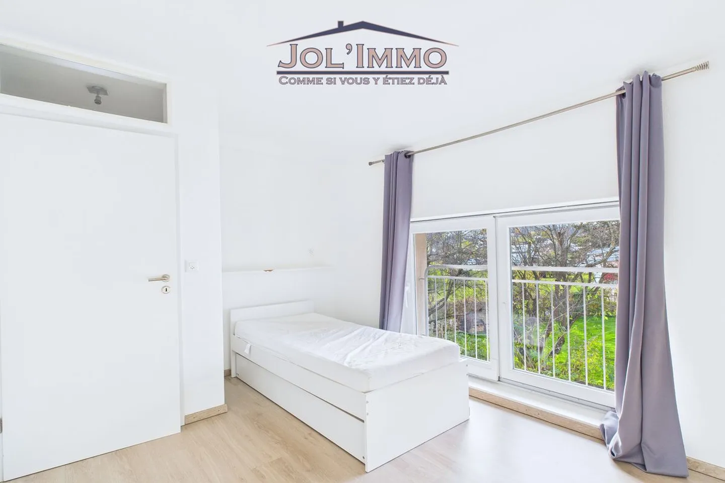 Casa indipendente spaziosa con grande terreno a Courfaivre - Foto 9 di 12