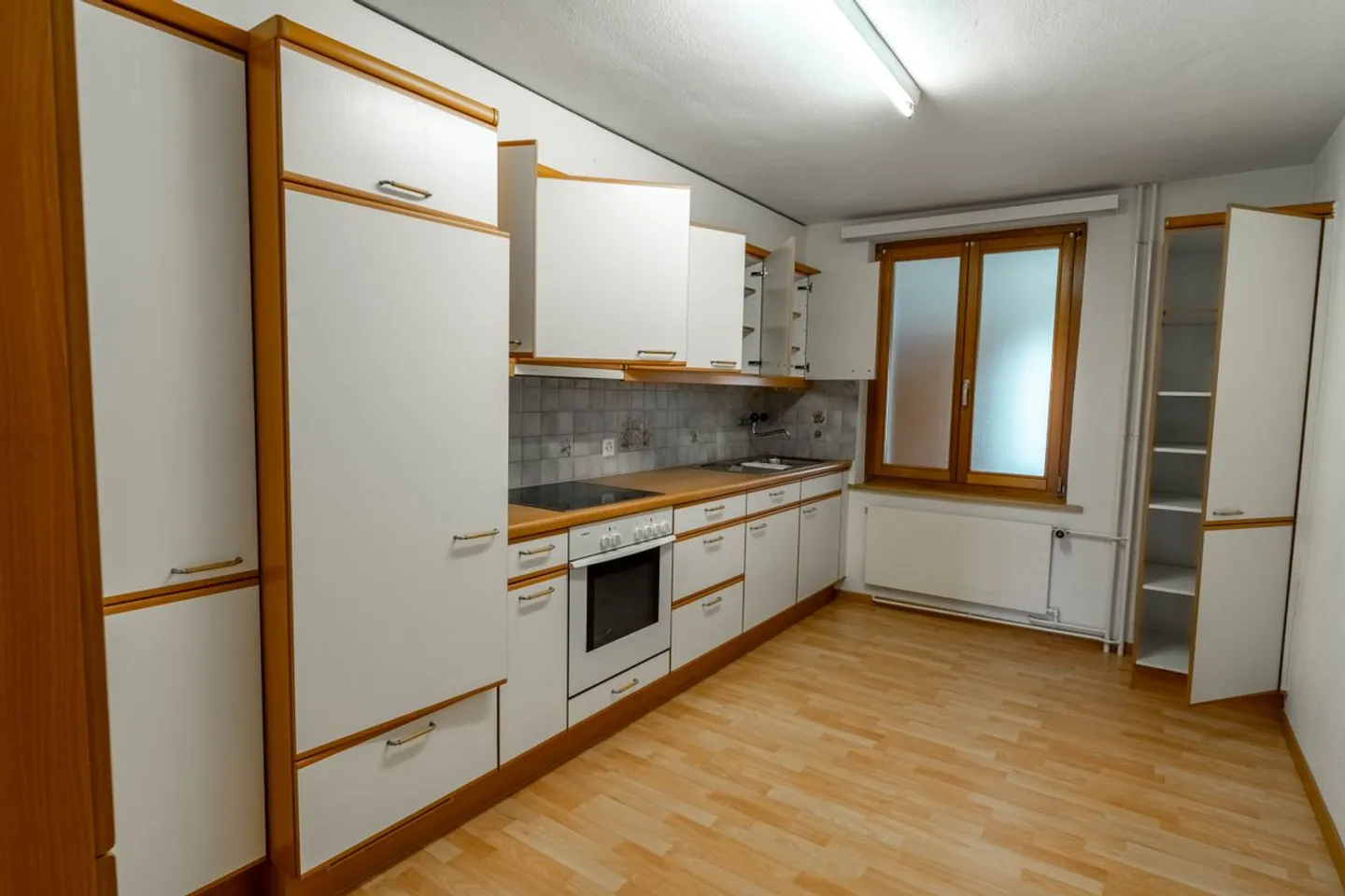 Grande casa indipendente con 3 appartamenti - Superficie abitabile eccezionale! - Foto 12 di 13