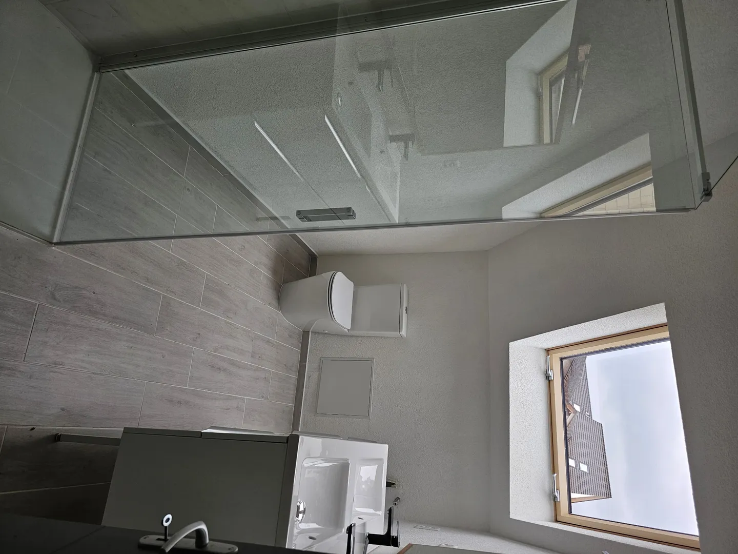 Spacieux appartement rénové de 3 pièces Courtedoux - 96 m² - Photo 2 sur 9