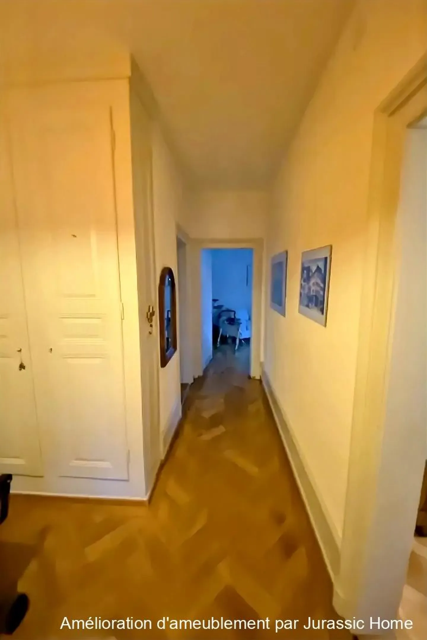 Appartamento spazioso nel cuore della vecchia città di Porrentruy - Foto 9 di 12