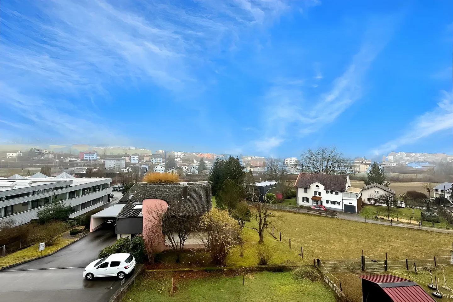 Appartement pratique et abordable avec place de parc et JARDIN COMMUN - Photo 5 sur 9